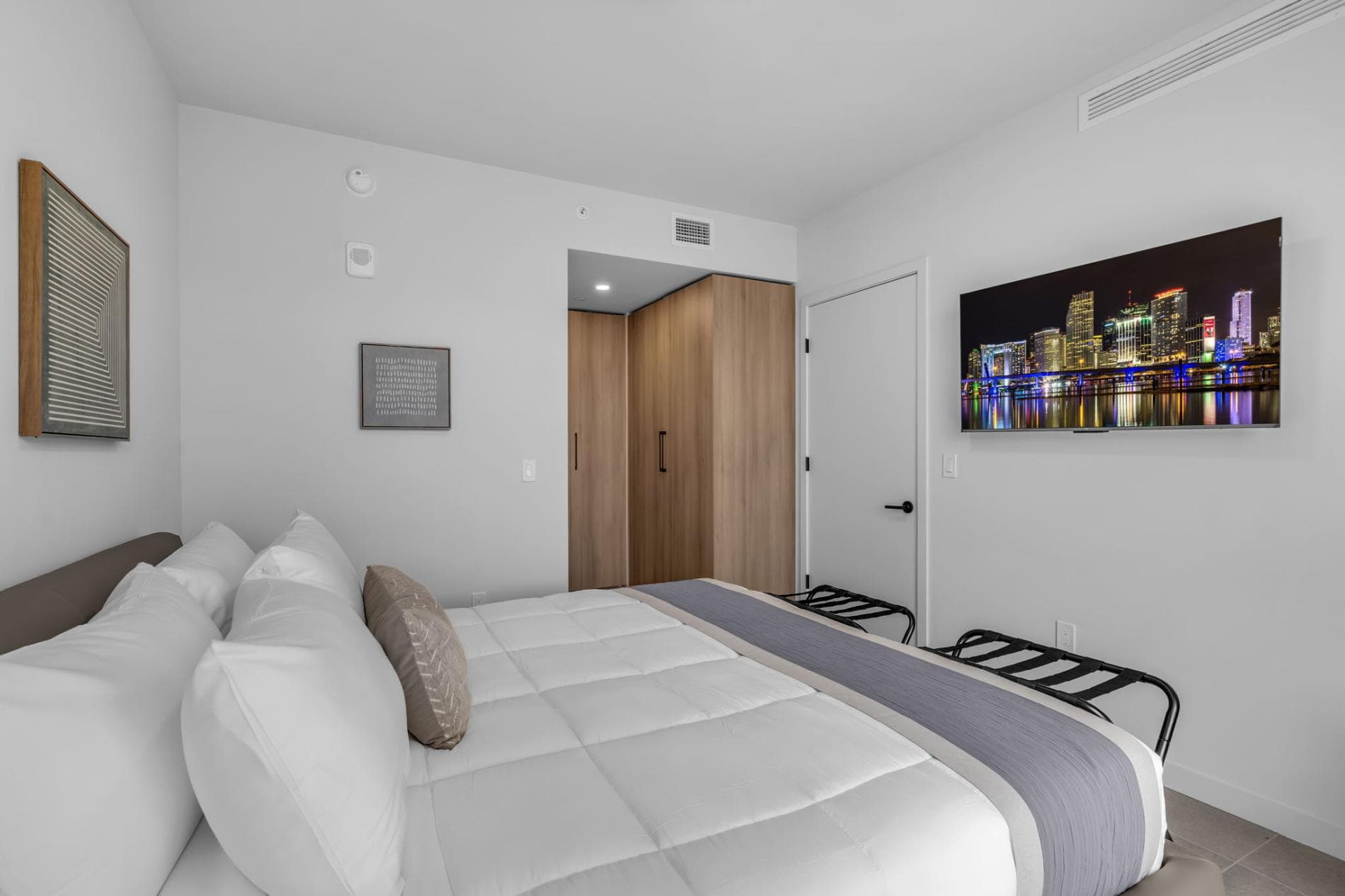 High Rise Jane | Unit 2301 in FL, USA